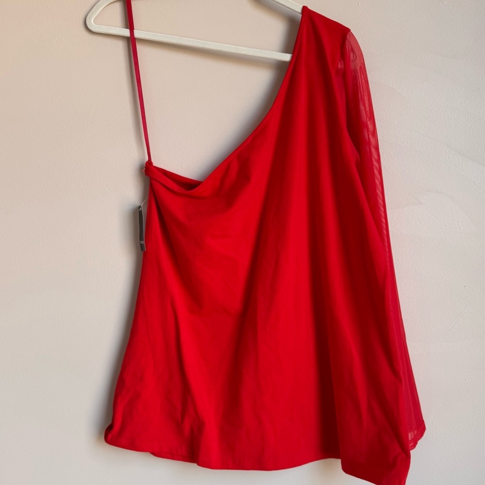 torrid Bright Red One-Shoulder Asymmetrical Tunic - Picture 4 of 6